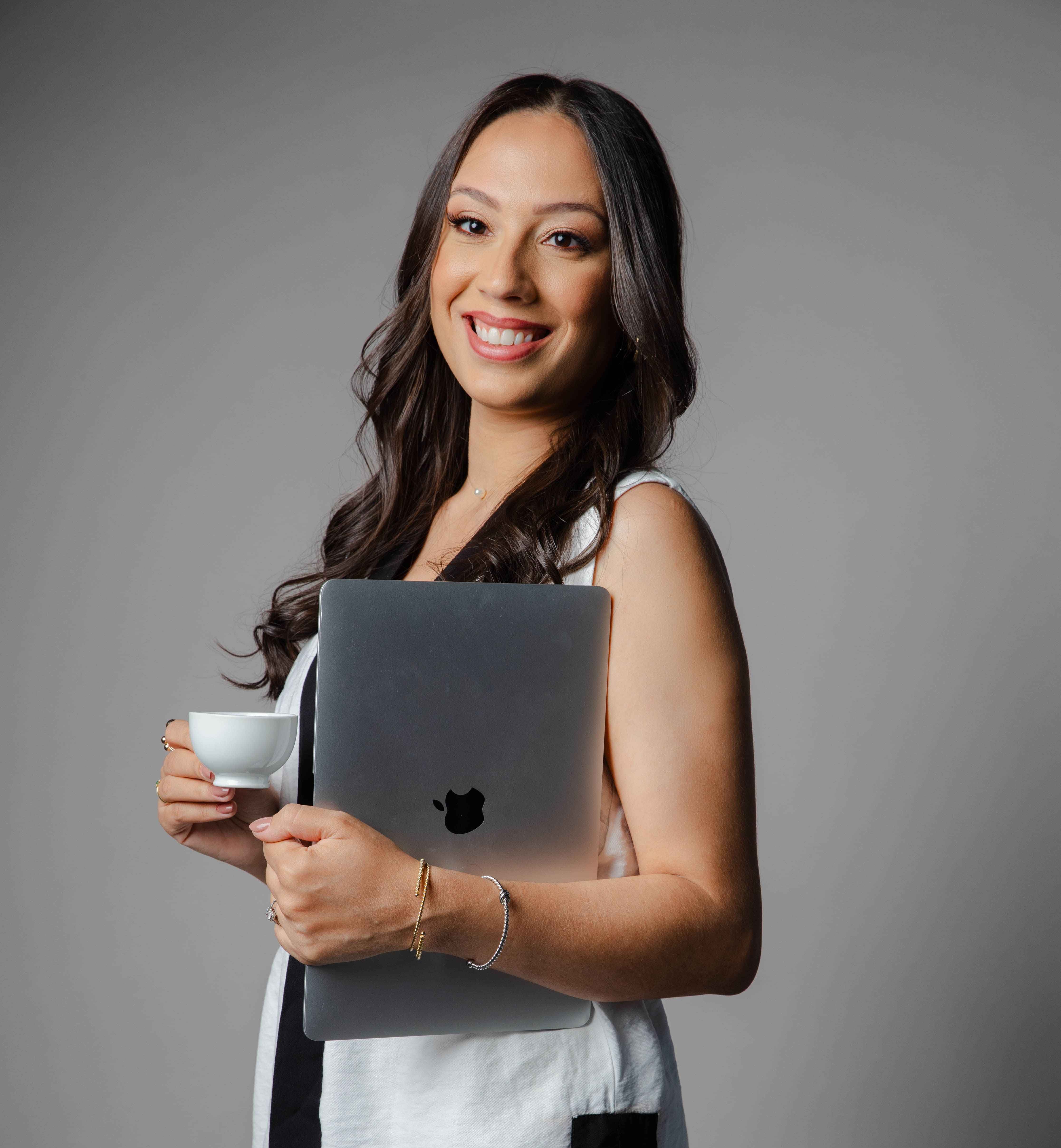 Dra. Kamilla Guerra — Fonoaudióloga